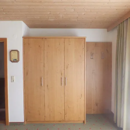 Haus Feldbruendl *