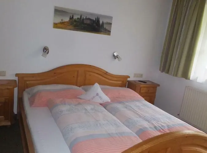 Haus Feldbruendl * Tux