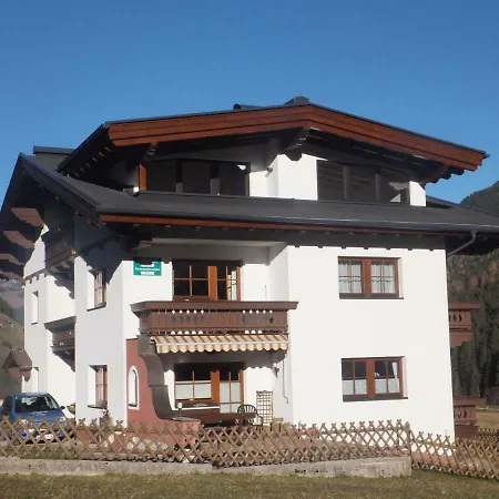 Haus Feldbründl Apartment